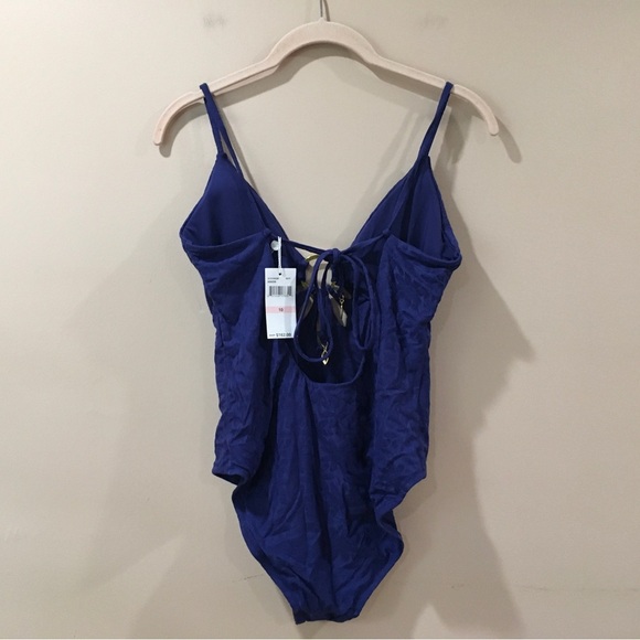 Trina Turk NWT JOPLIN JACQUARD PETAL CUTOUT PLUNGE ONE PIECE SWIMSUIT sz 10 Blue - Picture 6 of 7